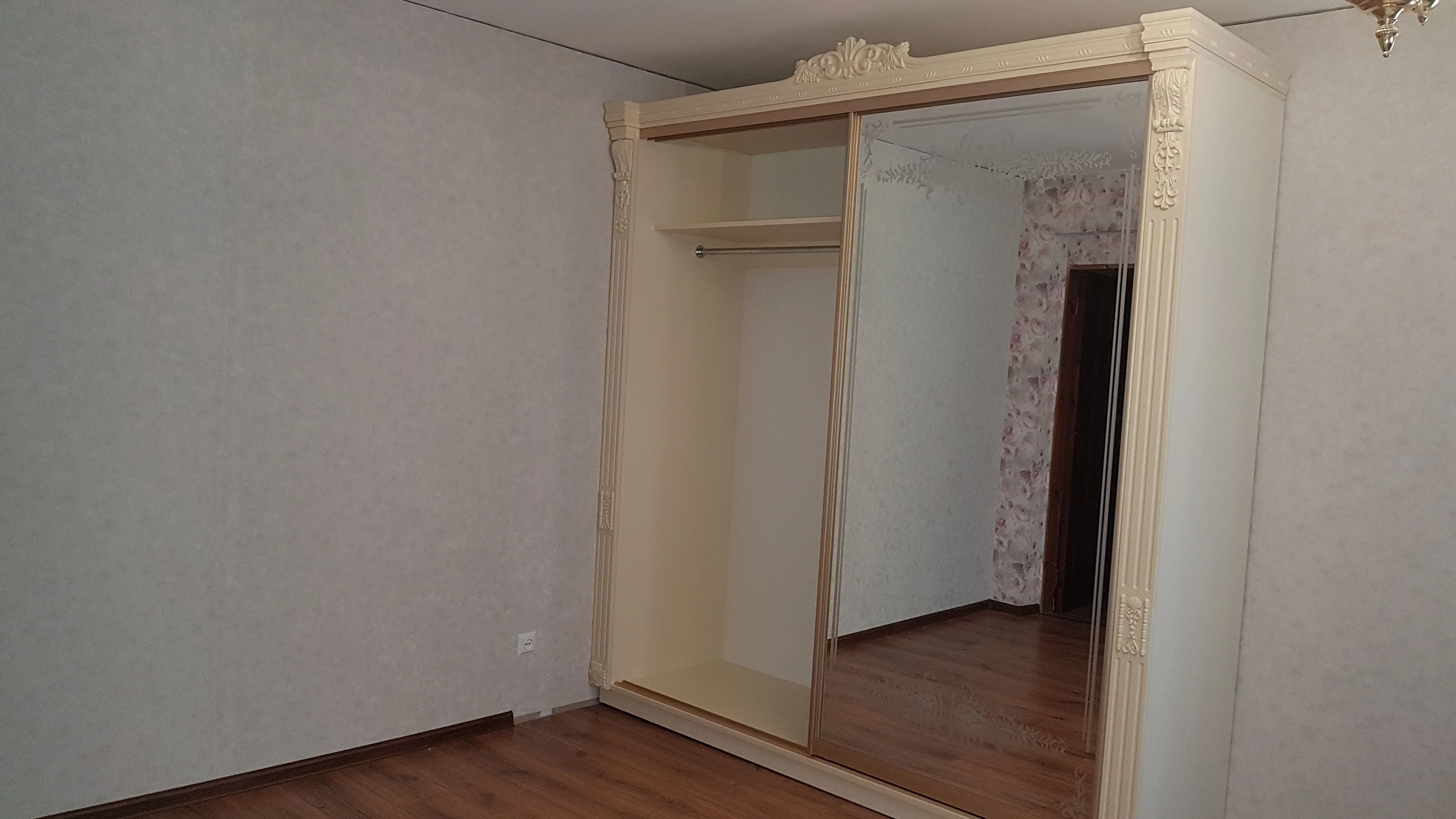 WoodElite Шафа-купе-521018